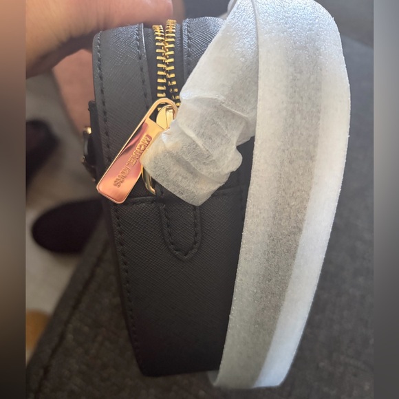 Michael Kors Black Crossbody Bag - Picture 5 of 6